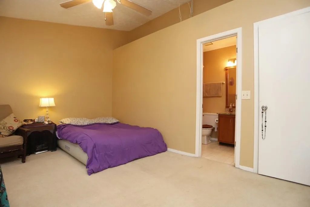 2808 Queen Anne Court, Sandy Springs, Georgia 30350, 2 Bedrooms Bedrooms, ,2 BathroomsBathrooms,Residential,Sold,2808 Queen Anne Court,5640908