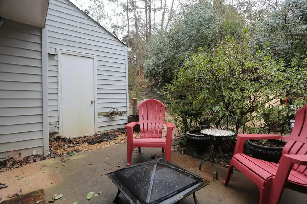 2808 Queen Anne Court, Sandy Springs, Georgia 30350, 2 Bedrooms Bedrooms, ,2 BathroomsBathrooms,Residential,Sold,2808 Queen Anne Court,5640908