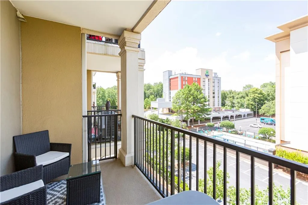 799 Hammond Drive Unit 317, Sandy Springs, Georgia 30328, 1 Bedroom Bedrooms, ,1 BathroomBathrooms,Residential,Sold,799 Hammond Drive Unit 317,6761114