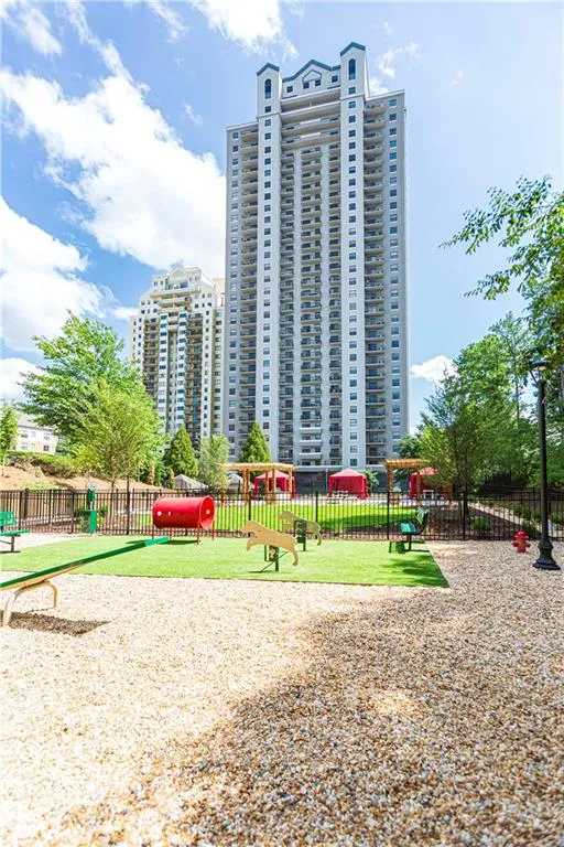 799 Hammond Drive Unit 317, Sandy Springs, Georgia 30328, 1 Bedroom Bedrooms, ,1 BathroomBathrooms,Residential,Sold,799 Hammond Drive Unit 317,6761114