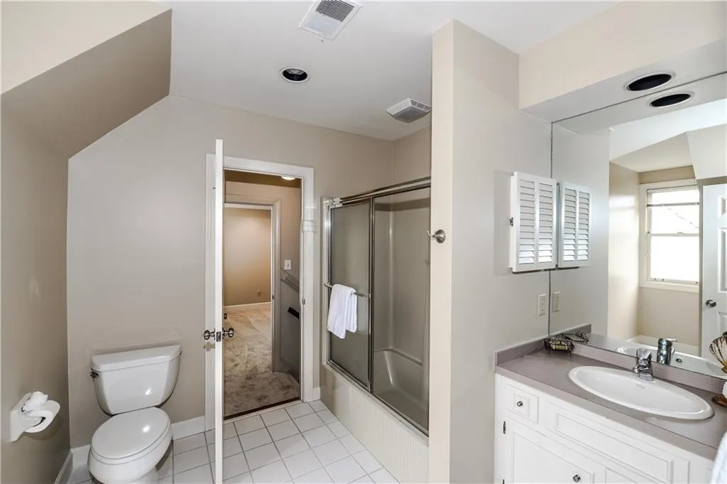 3 Old Virginia Chase, Sandy Springs, Georgia 30327, 6 Bedrooms Bedrooms, ,6 BathroomsBathrooms,Residential,Sold,3 Old Virginia Chase,5876373