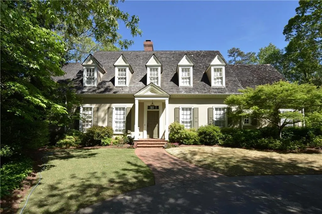 3 Old Virginia Chase, Sandy Springs, Georgia 30327, 6 Bedrooms Bedrooms, ,6 BathroomsBathrooms,Residential,Sold,3 Old Virginia Chase,5876373