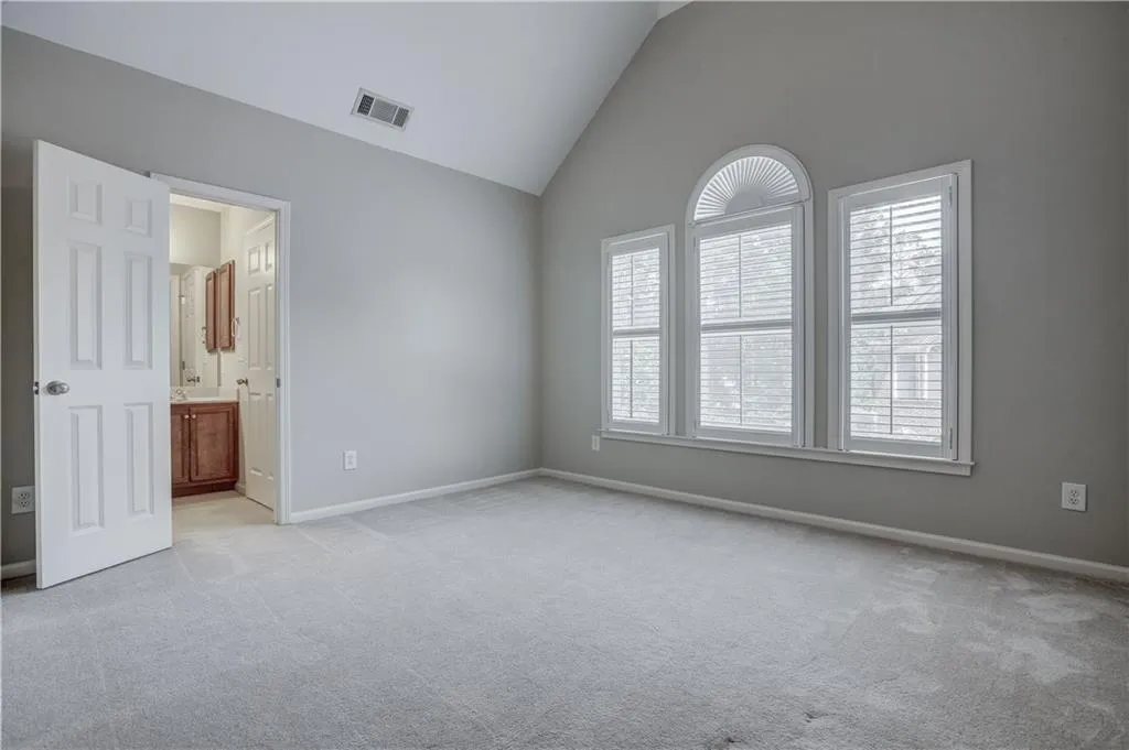 7320 Village Creek Trace, Sandy Springs, Georgia 30328, 4 Bedrooms Bedrooms, ,3 BathroomsBathrooms,Residential,Sold,7320 Village Creek Trace,6038790