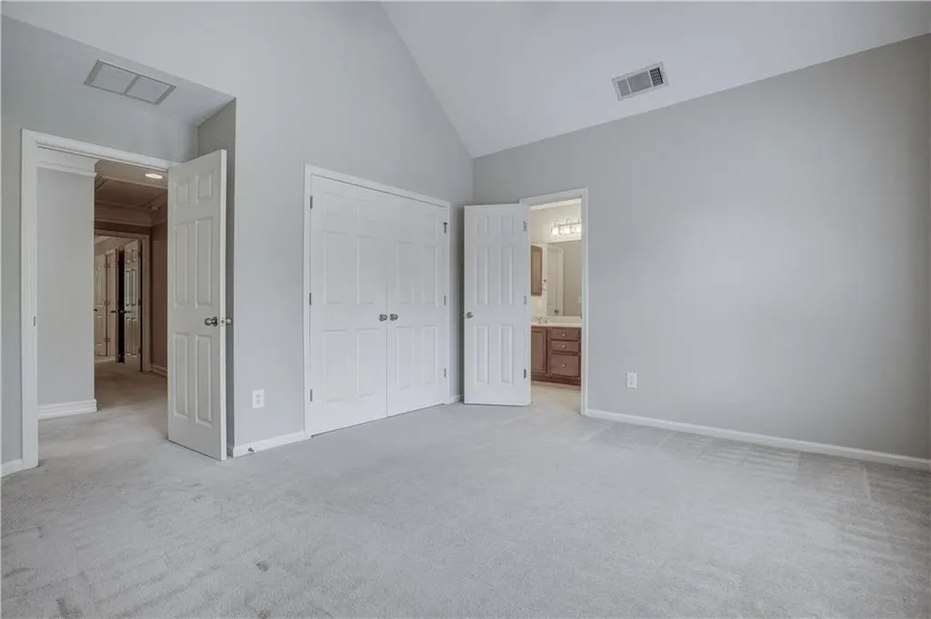 7320 Village Creek Trace, Sandy Springs, Georgia 30328, 4 Bedrooms Bedrooms, ,3 BathroomsBathrooms,Residential,Sold,7320 Village Creek Trace,6038790