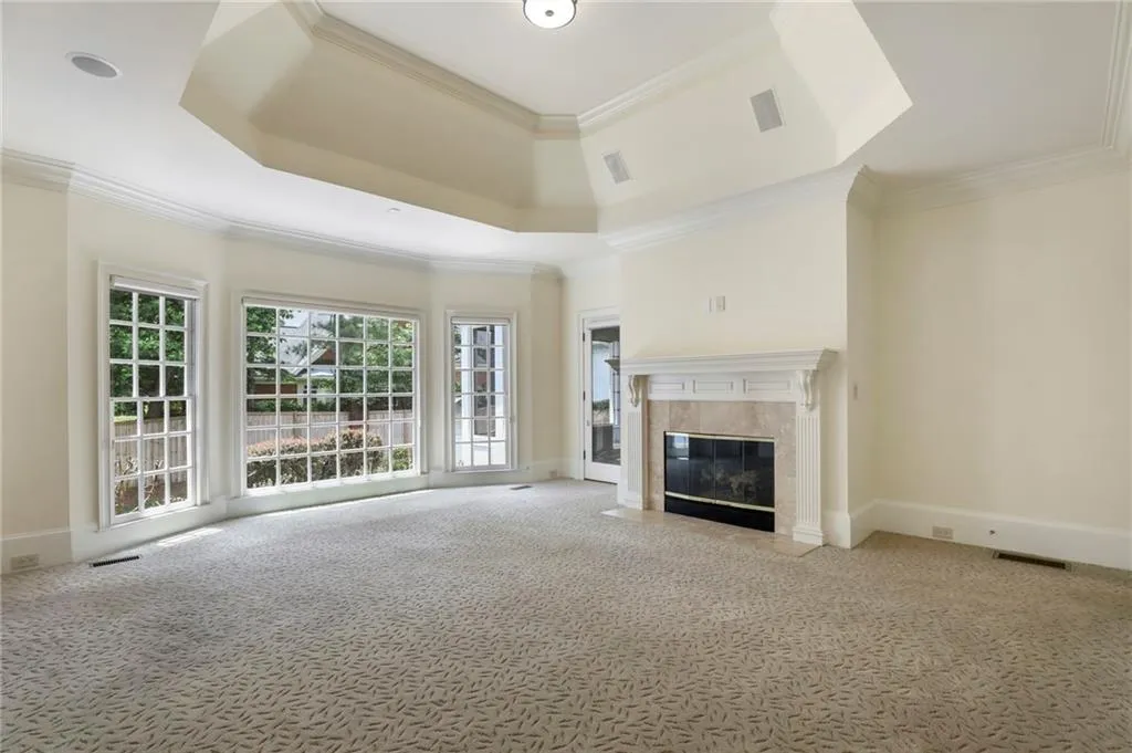 125 N Devereux Court, Atlanta, Georgia 30327, 5 Bedrooms Bedrooms, ,5 BathroomsBathrooms,Residential,Sold,125 N Devereux Court,6729060