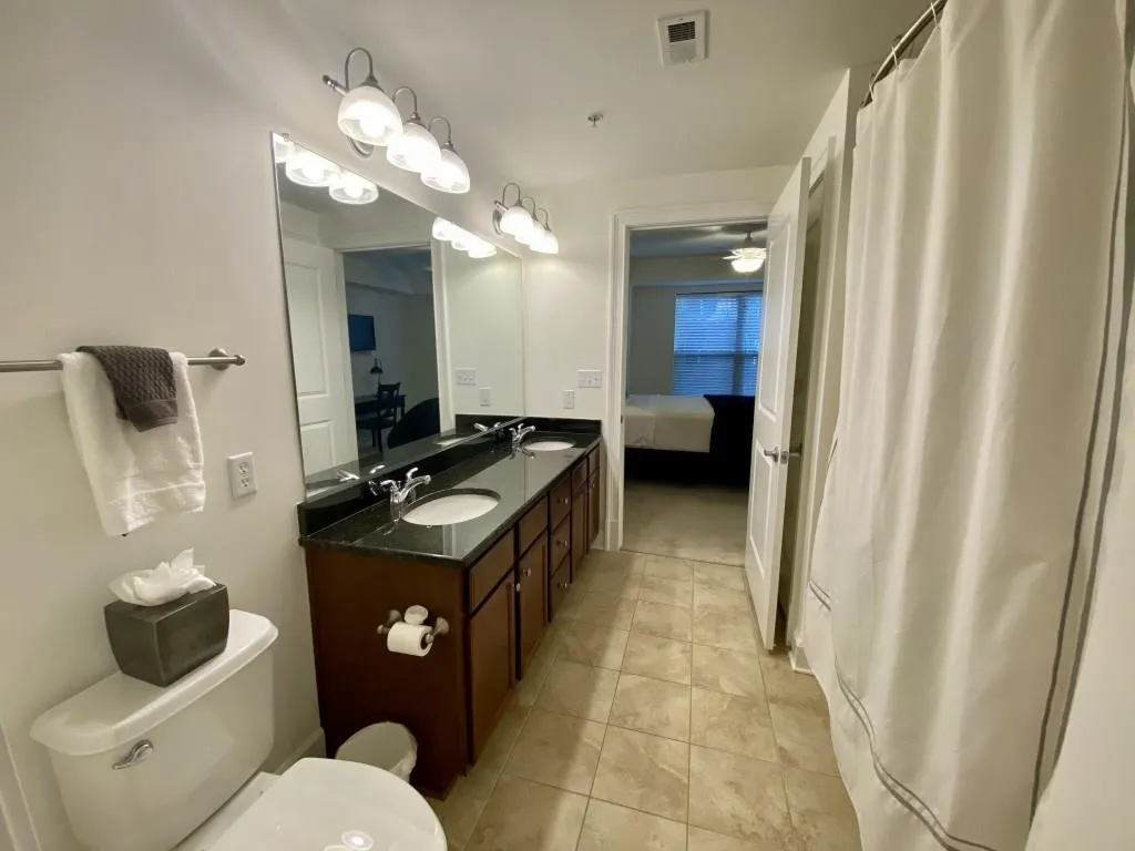 200 River Vista Drive Unit 312, Atlanta, Georgia 30339, 2 Bedrooms Bedrooms, ,2 BathroomsBathrooms,Residential,Sold,200 River Vista Drive Unit 312,6866177