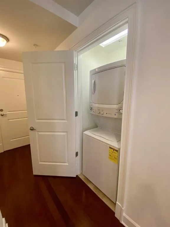 200 River Vista Drive Unit 312, Atlanta, Georgia 30339, 2 Bedrooms Bedrooms, ,2 BathroomsBathrooms,Residential,Sold,200 River Vista Drive Unit 312,6866177