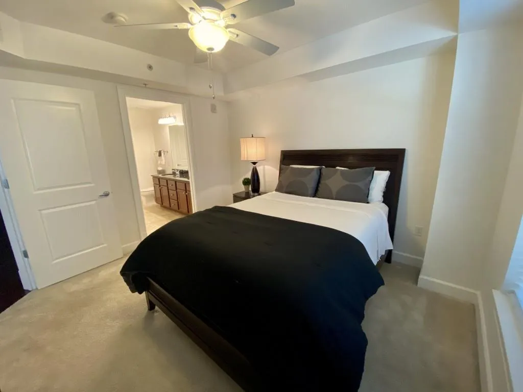 200 River Vista Drive Unit 312, Atlanta, Georgia 30339, 2 Bedrooms Bedrooms, ,2 BathroomsBathrooms,Residential,Sold,200 River Vista Drive Unit 312,6866177