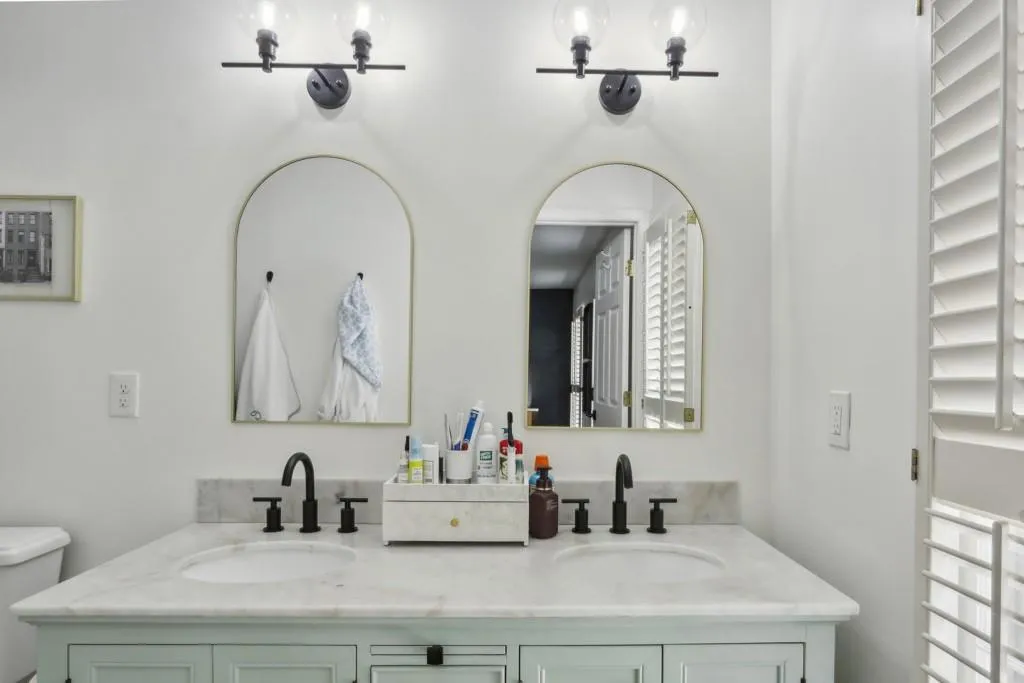 403 Brandywine Circle, Sandy Springs, Georgia 30350, 3 Bedrooms Bedrooms, ,2 BathroomsBathrooms,Residential,Sold,403 Brandywine Circle,7379971