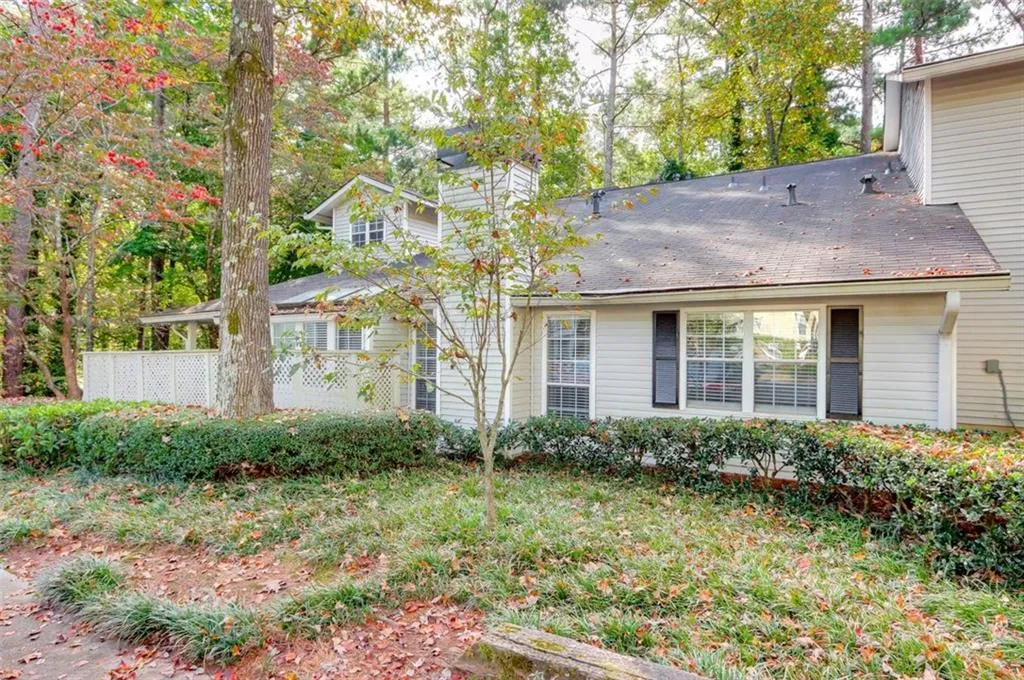 6802 Glenridge Drive Unit D, Sandy Springs, Georgia 30328, 1 Bedroom Bedrooms, ,1 BathroomBathrooms,Residential,Sold,6802 Glenridge Drive Unit D,6796275