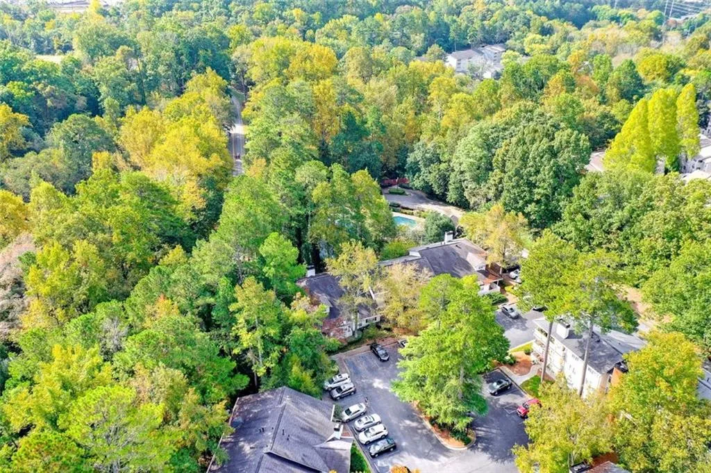 6802 Glenridge Drive Unit D, Sandy Springs, Georgia 30328, 1 Bedroom Bedrooms, ,1 BathroomBathrooms,Residential,Sold,6802 Glenridge Drive Unit D,6796275