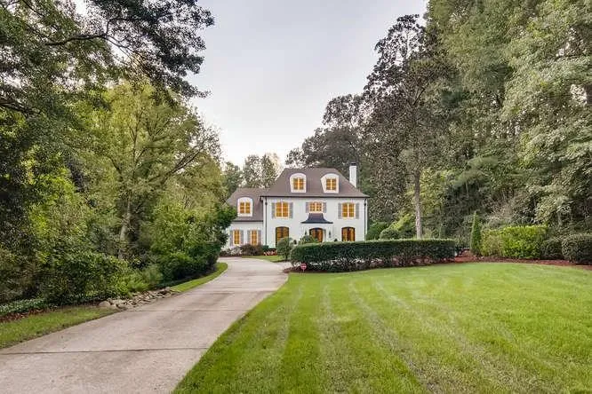 5059 Powers Ferry Road Nw, Atlanta, Georgia 30327, 5 Bedrooms Bedrooms, ,5 BathroomsBathrooms,Residential,Sold,5059 Powers Ferry Road Nw,6115765