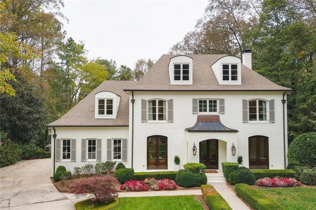 5059 Powers Ferry Road Nw, Atlanta, Georgia 30327, 5 Bedrooms Bedrooms, ,5 BathroomsBathrooms,Residential,Sold,5059 Powers Ferry Road Nw,6115765