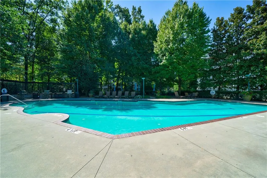 Community pool