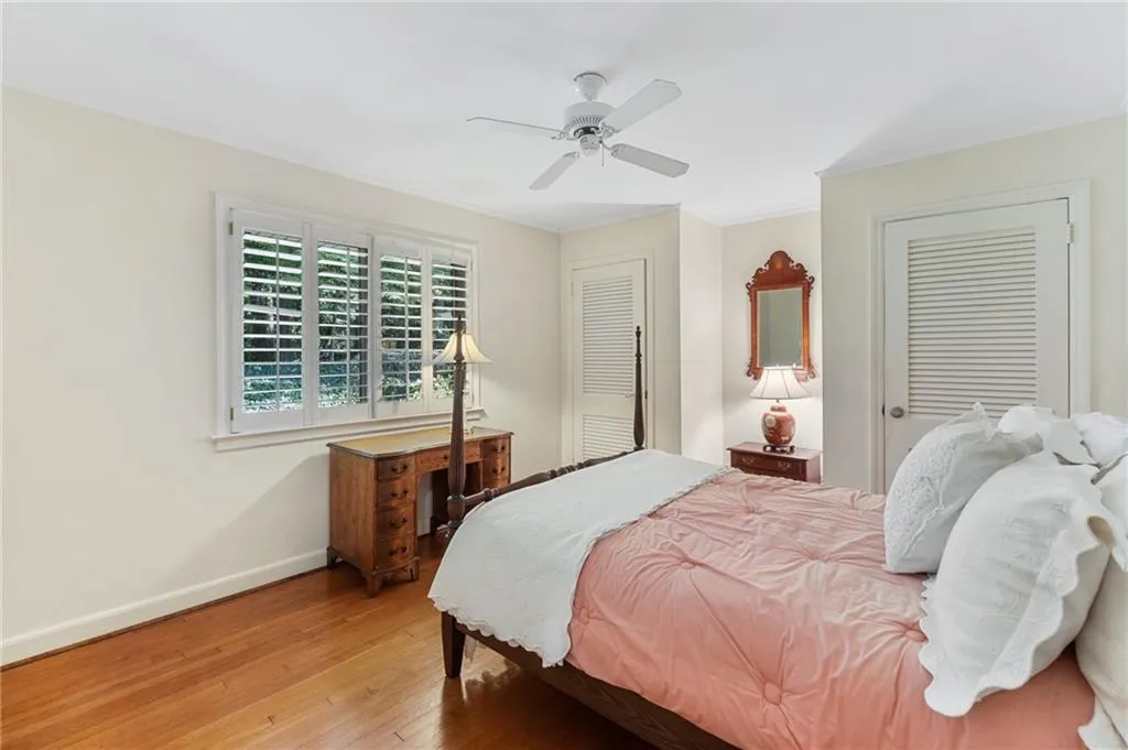 6875 Heathfield Drive, Sandy Springs, Georgia 30328, 5 Bedrooms Bedrooms, ,3 BathroomsBathrooms,Residential,Sold,6875 Heathfield Drive,7450337