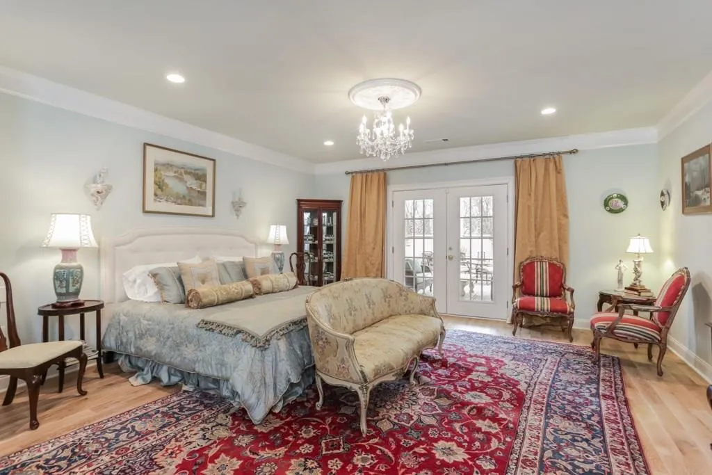 5775 De Claire Court, Atlanta, Georgia 30328, 5 Bedrooms Bedrooms, ,5 BathroomsBathrooms,Residential,Sold,5775 De Claire Court,6124352