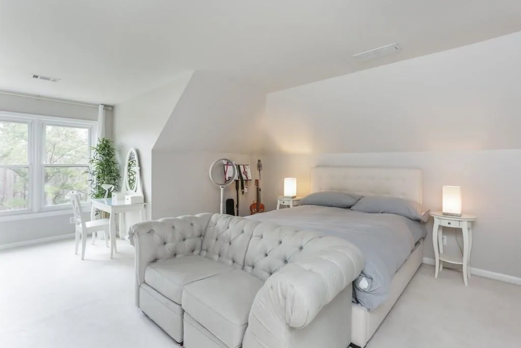 5775 De Claire Court, Atlanta, Georgia 30328, 5 Bedrooms Bedrooms, ,5 BathroomsBathrooms,Residential,Sold,5775 De Claire Court,6124352