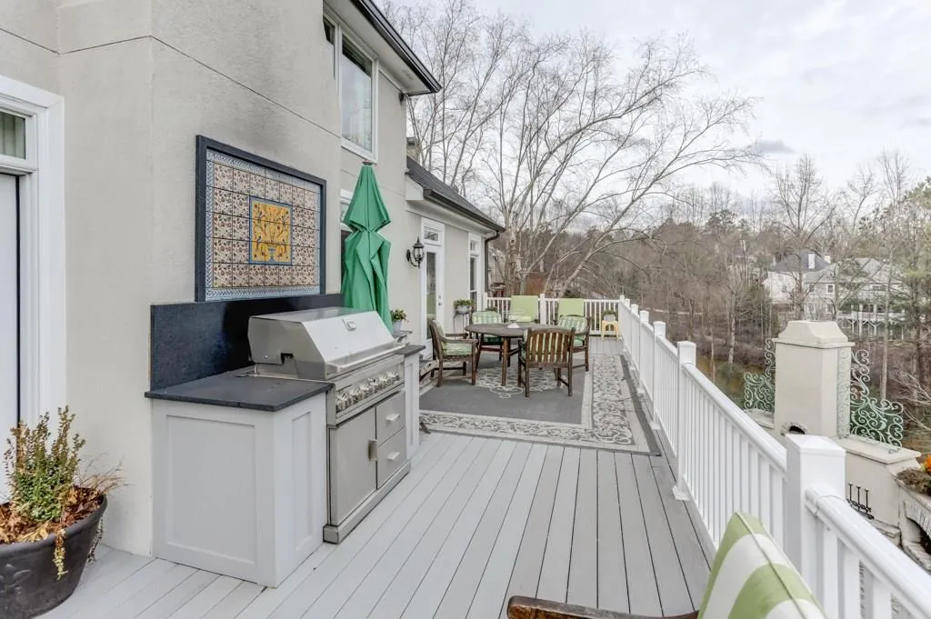 5775 De Claire Court, Atlanta, Georgia 30328, 5 Bedrooms Bedrooms, ,5 BathroomsBathrooms,Residential,Sold,5775 De Claire Court,6124352