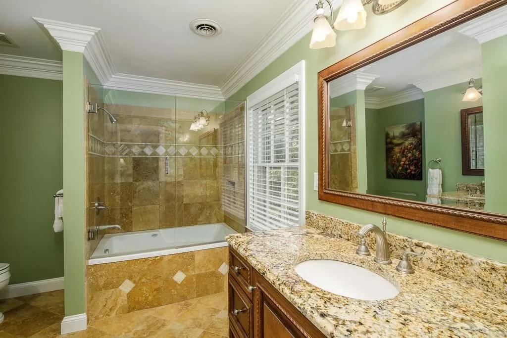 440 River Valley Road, Sandy Springs, Georgia 30328, 4 Bedrooms Bedrooms, ,3 BathroomsBathrooms,Residential,Sold,440 River Valley Road,6025932