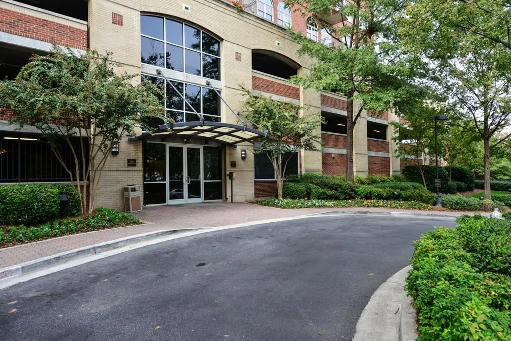 3180 Mathieson Drive Ne Unit 1007, Atlanta, Georgia 30305, 2 Bedrooms Bedrooms, ,2 BathroomsBathrooms,Residential,Sold,3180 Mathieson Drive Ne Unit 1007,5772109