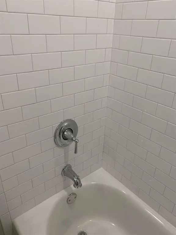 405 Wedgewood Way, Sandy Springs, Georgia 30350, 3 Bedrooms Bedrooms, ,3 BathroomsBathrooms,Residential,Sold,405 Wedgewood Way,6645949