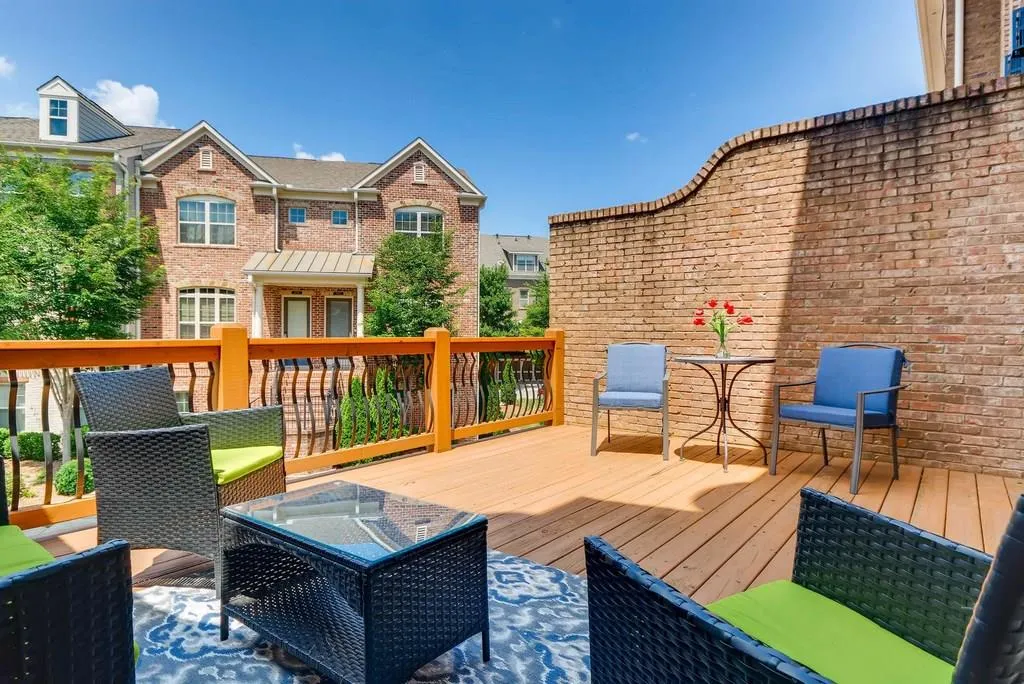 343 Alderwood Lane Unit 0, Sandy Springs, Georgia 30328, 4 Bedrooms Bedrooms, ,4 BathroomsBathrooms,Residential,Sold,343 Alderwood Lane Unit 0,6030666
