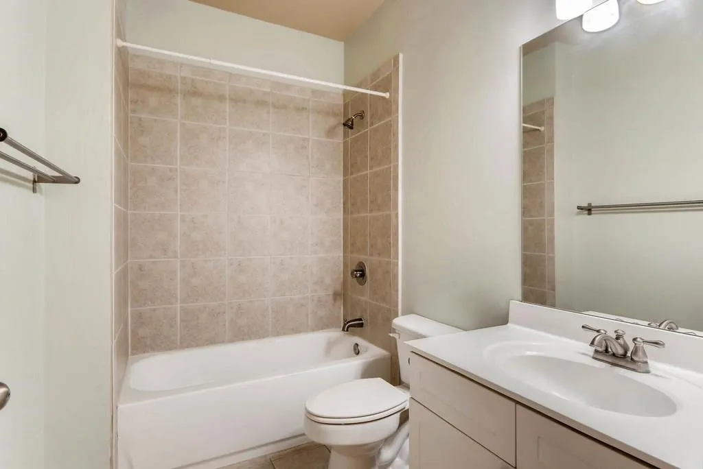 343 Alderwood Lane Unit 0, Sandy Springs, Georgia 30328, 4 Bedrooms Bedrooms, ,4 BathroomsBathrooms,Residential,Sold,343 Alderwood Lane Unit 0,6030666
