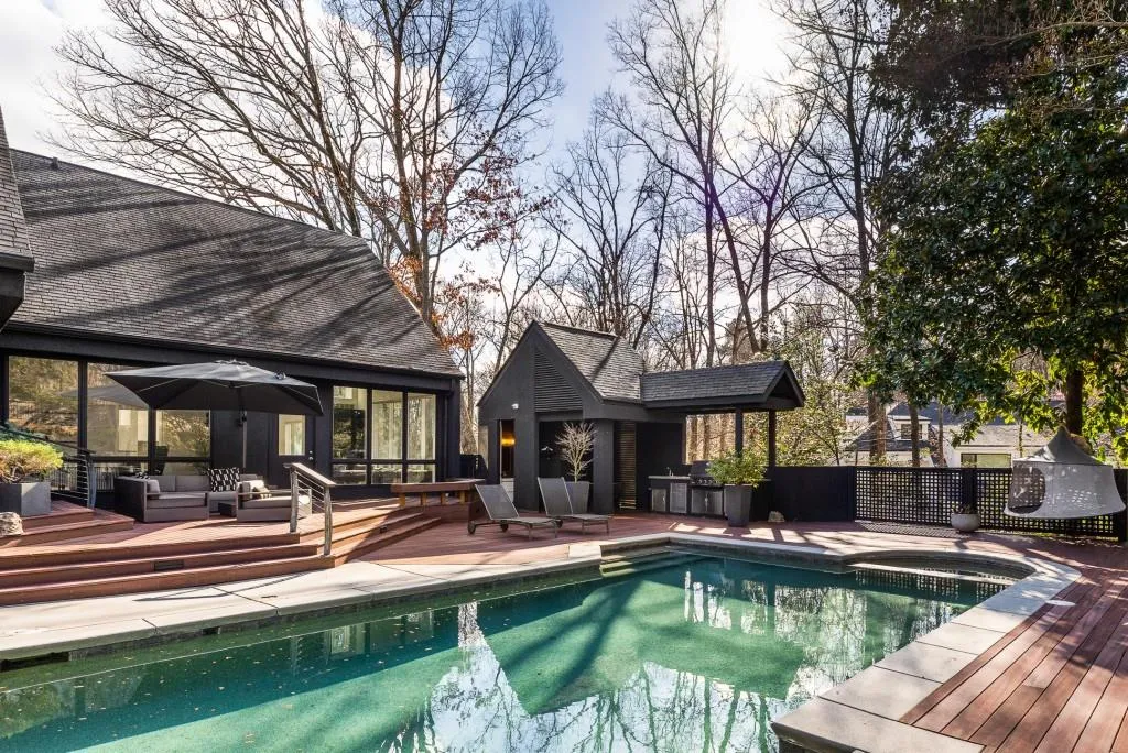 33 Spring Oaks Court, Atlanta, Georgia 30327, 5 Bedrooms Bedrooms, ,7 BathroomsBathrooms,Residential,Sold,33 Spring Oaks Court,7010218