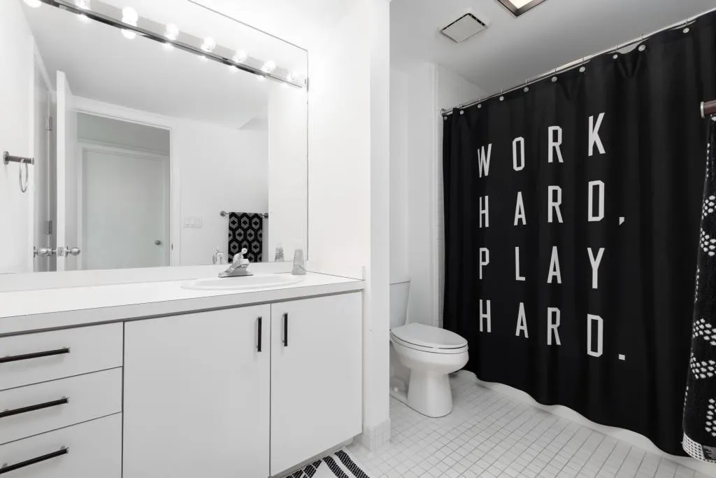 33 Spring Oaks Court, Atlanta, Georgia 30327, 5 Bedrooms Bedrooms, ,7 BathroomsBathrooms,Residential,Sold,33 Spring Oaks Court,7010218