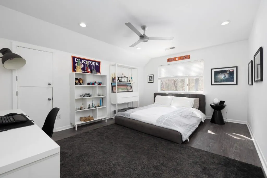 33 Spring Oaks Court, Atlanta, Georgia 30327, 5 Bedrooms Bedrooms, ,7 BathroomsBathrooms,Residential,Sold,33 Spring Oaks Court,7010218