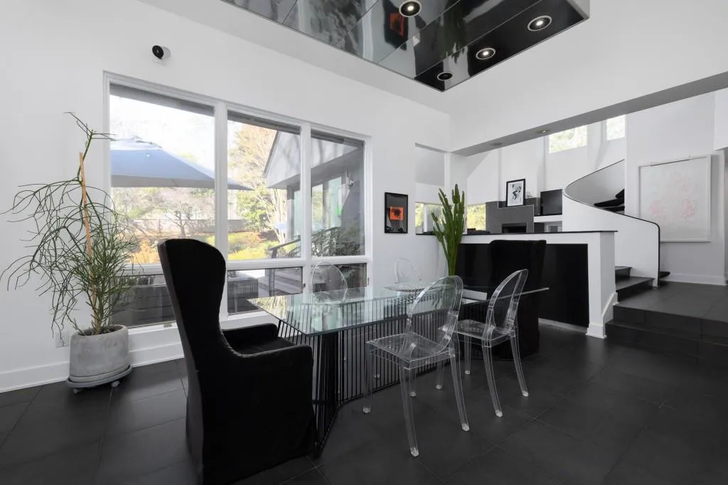 33 Spring Oaks Court, Atlanta, Georgia 30327, 5 Bedrooms Bedrooms, ,7 BathroomsBathrooms,Residential,Sold,33 Spring Oaks Court,7010218