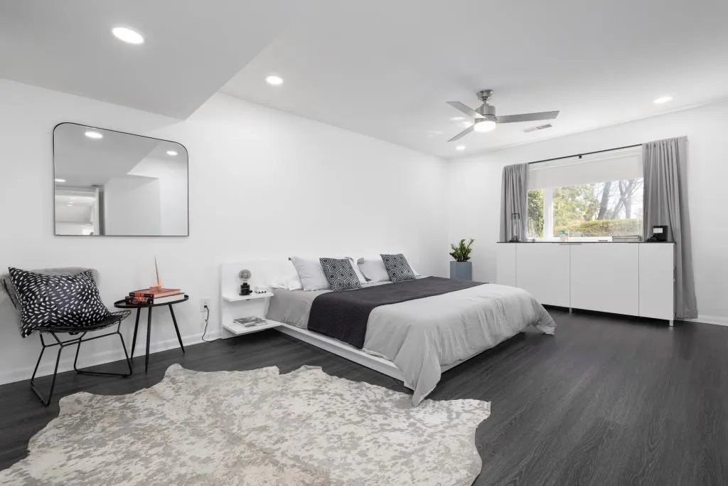 33 Spring Oaks Court, Atlanta, Georgia 30327, 5 Bedrooms Bedrooms, ,7 BathroomsBathrooms,Residential,Sold,33 Spring Oaks Court,7010218