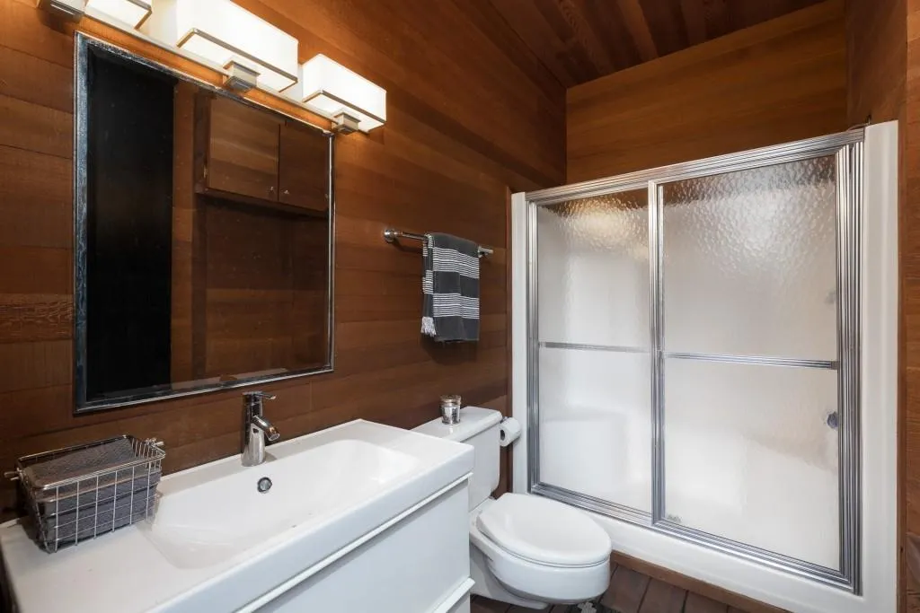 33 Spring Oaks Court, Atlanta, Georgia 30327, 5 Bedrooms Bedrooms, ,7 BathroomsBathrooms,Residential,Sold,33 Spring Oaks Court,7010218