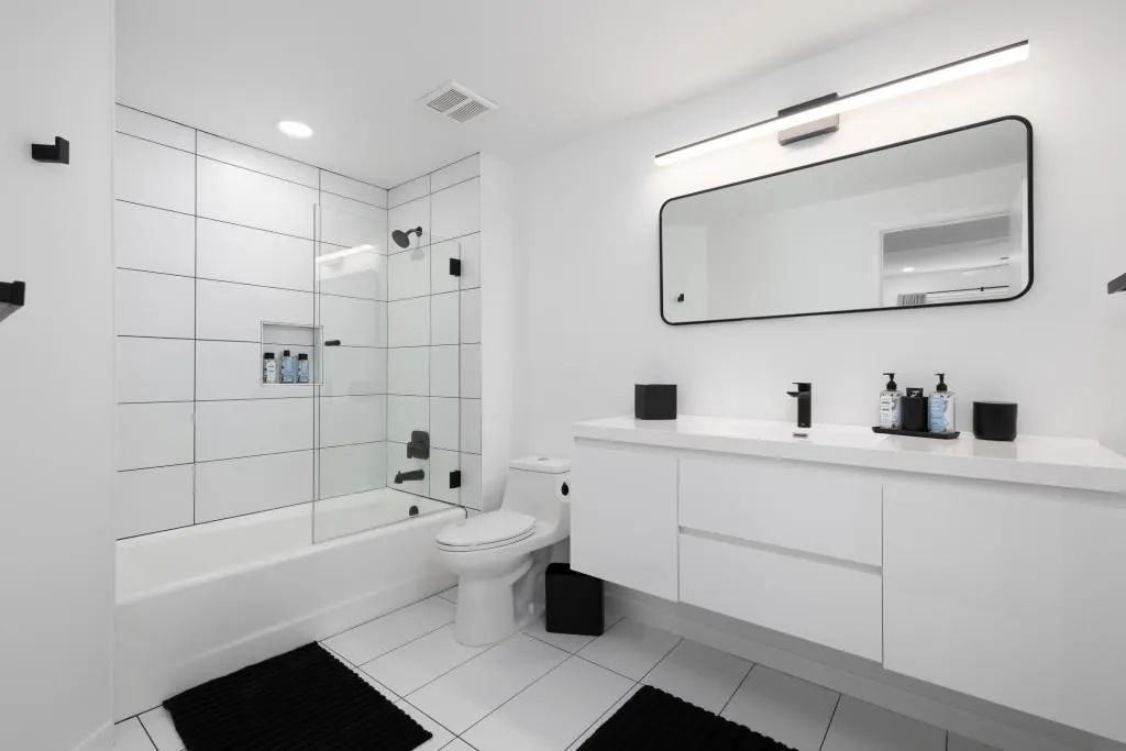 33 Spring Oaks Court, Atlanta, Georgia 30327, 5 Bedrooms Bedrooms, ,7 BathroomsBathrooms,Residential,Sold,33 Spring Oaks Court,7010218