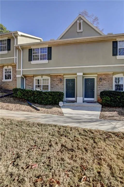 6900 Roswell Road Unit M3, Atlanta, Georgia 30328, 2 Bedrooms Bedrooms, ,2 BathroomsBathrooms,Residential,Sold,6900 Roswell Road Unit M3,5942322