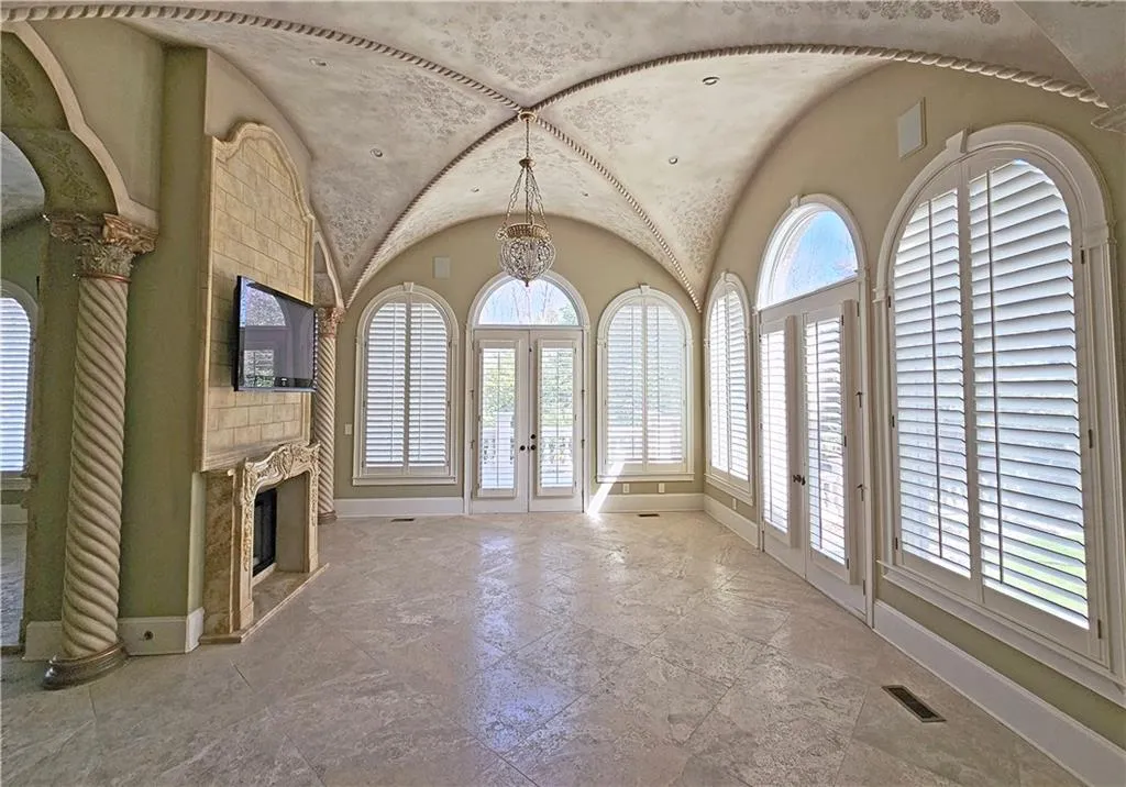 4561 Northside Drive NW, Sandy Springs, Georgia 30327, 7 Bedrooms Bedrooms, ,7 BathroomsBathrooms,Residential,Sold,4561 Northside Drive NW,7348063