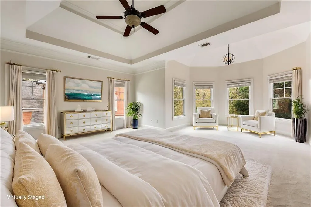 105 Windsor Cove, Atlanta, Georgia 30328, 4 Bedrooms Bedrooms, ,4 BathroomsBathrooms,Residential,Sold,105 Windsor Cove,7478615