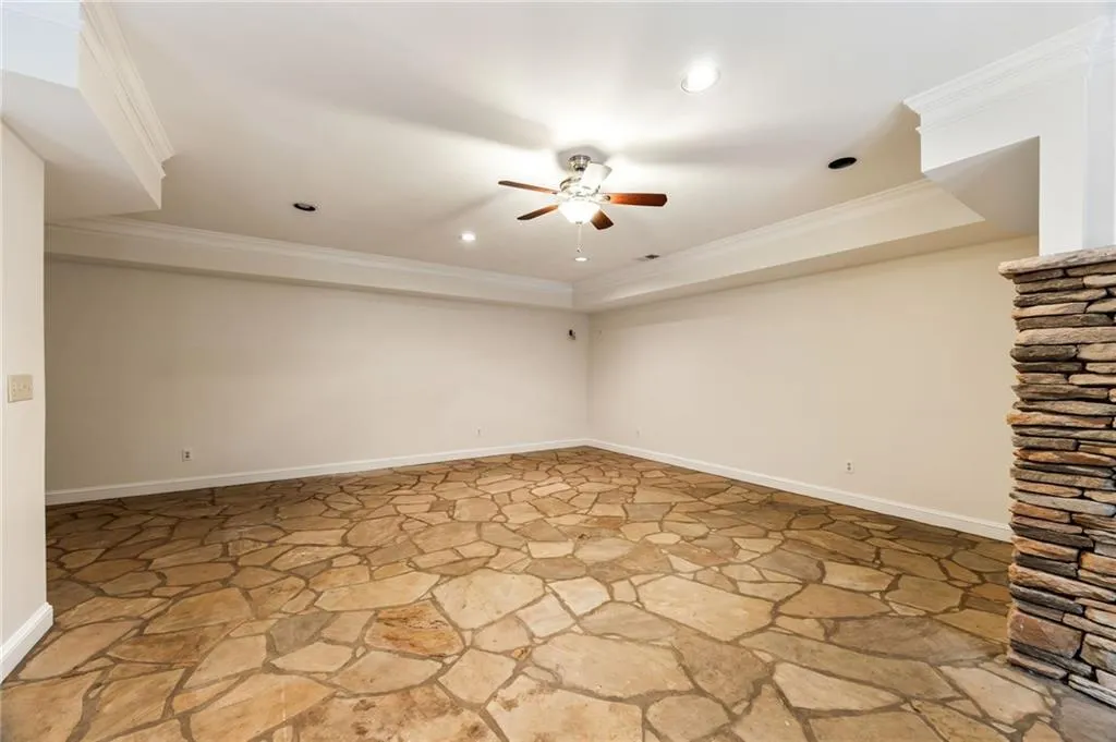 105 Windsor Cove, Atlanta, Georgia 30328, 4 Bedrooms Bedrooms, ,4 BathroomsBathrooms,Residential,Sold,105 Windsor Cove,7478615