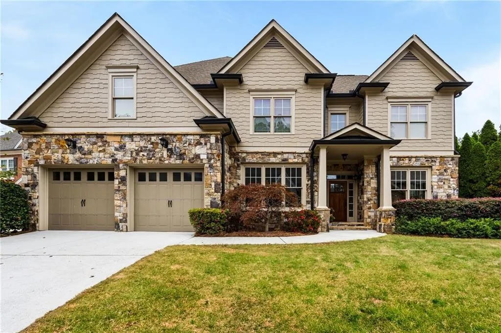 105 Windsor Cove, Atlanta, Georgia 30328, 4 Bedrooms Bedrooms, ,4 BathroomsBathrooms,Residential,Sold,105 Windsor Cove,7478615