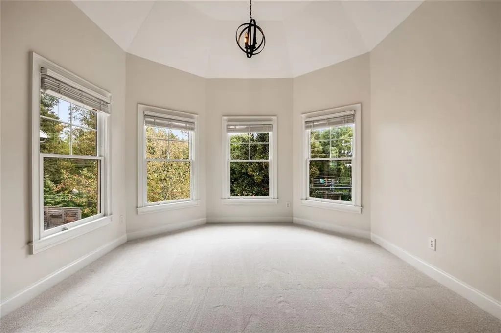 105 Windsor Cove, Atlanta, Georgia 30328, 4 Bedrooms Bedrooms, ,4 BathroomsBathrooms,Residential,Sold,105 Windsor Cove,7478615