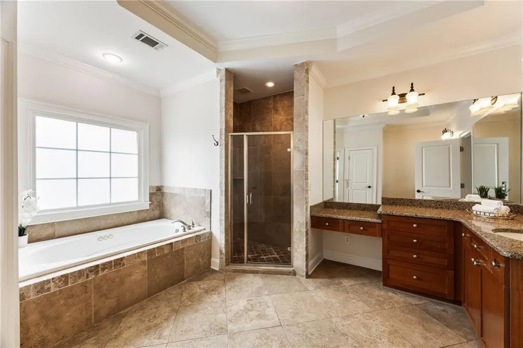 105 Windsor Cove, Atlanta, Georgia 30328, 4 Bedrooms Bedrooms, ,4 BathroomsBathrooms,Residential,Sold,105 Windsor Cove,7478615