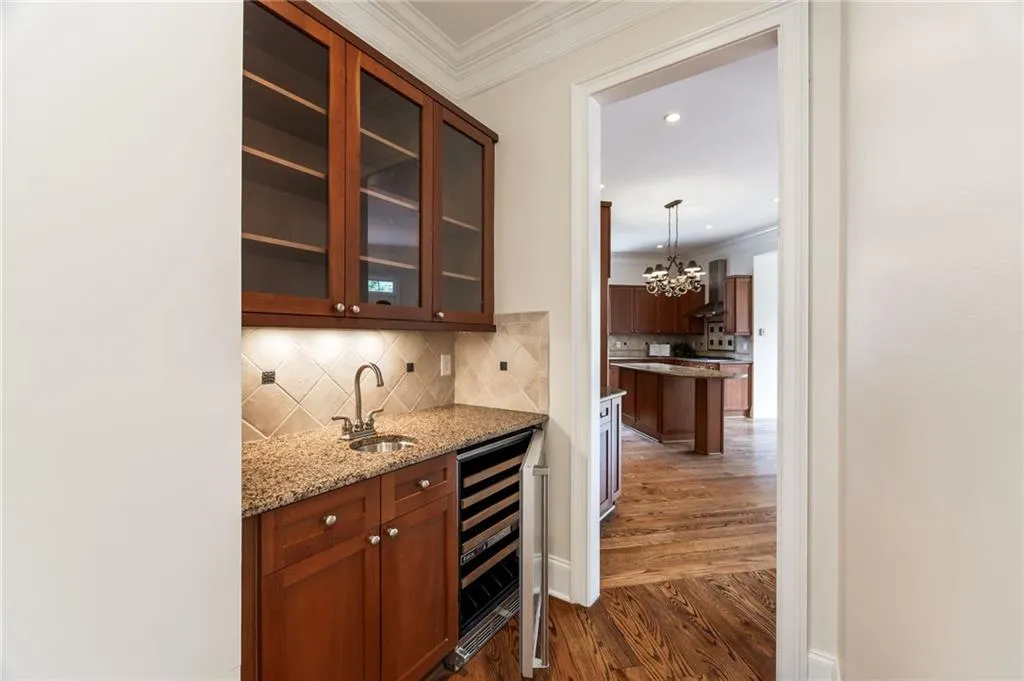 105 Windsor Cove, Atlanta, Georgia 30328, 4 Bedrooms Bedrooms, ,4 BathroomsBathrooms,Residential,Sold,105 Windsor Cove,7478615