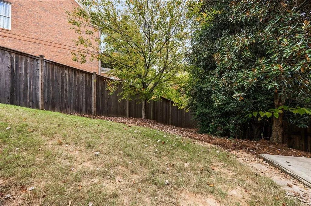 105 Windsor Cove, Atlanta, Georgia 30328, 4 Bedrooms Bedrooms, ,4 BathroomsBathrooms,Residential,Sold,105 Windsor Cove,7478615