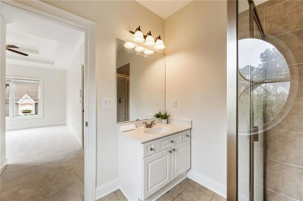 105 Windsor Cove, Atlanta, Georgia 30328, 4 Bedrooms Bedrooms, ,4 BathroomsBathrooms,Residential,Sold,105 Windsor Cove,7478615
