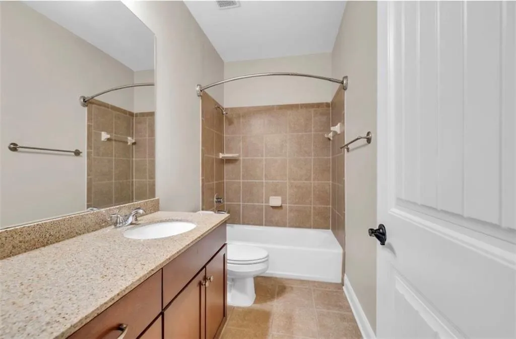 2481 Palladian Manor Way Se, Atlanta, Georgia 30339, 4 Bedrooms Bedrooms, 0 ,3 BathroomsBathrooms,Residential,For Sale,2481 Palladian Manor Way Se,7748939