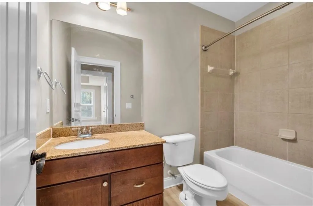 2481 Palladian Manor Way Se, Atlanta, Georgia 30339, 4 Bedrooms Bedrooms, 0 ,3 BathroomsBathrooms,Residential,For Sale,2481 Palladian Manor Way Se,7748939
