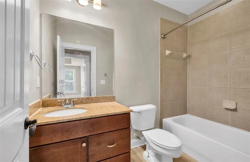 2481 Palladian Manor Way Se, Atlanta, Georgia 30339, 4 Bedrooms Bedrooms, 0 ,3 BathroomsBathrooms,Residential,For Sale,2481 Palladian Manor Way Se,7748939