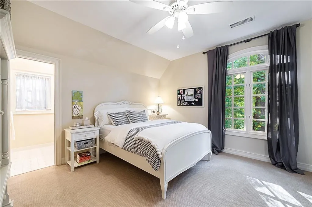 423 Tara Trail, Sandy Springs, Georgia 30327, 5 Bedrooms Bedrooms, ,4 BathroomsBathrooms,Residential,Sold,423 Tara Trail,6791784