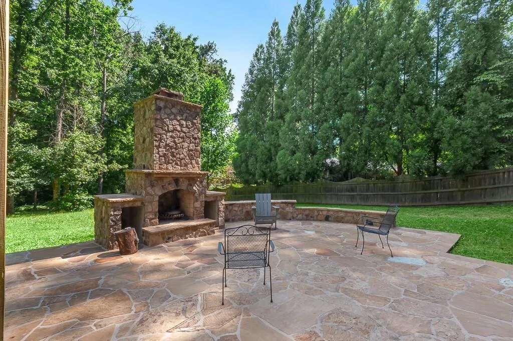 6650 Wright Road, Sandy Springs, Georgia 30328, 6 Bedrooms Bedrooms, ,5 BathroomsBathrooms,Residential,Sold,6650 Wright Road,6921599