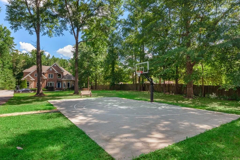 6650 Wright Road, Sandy Springs, Georgia 30328, 6 Bedrooms Bedrooms, ,5 BathroomsBathrooms,Residential,Sold,6650 Wright Road,6921599